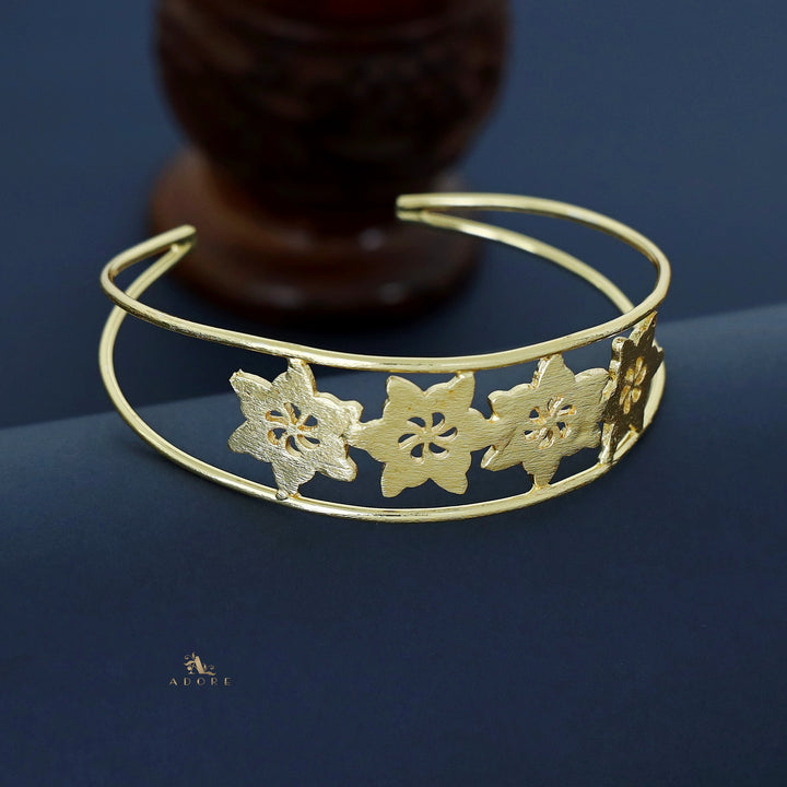 Eshal Golden Floral 2 Layer Bangle