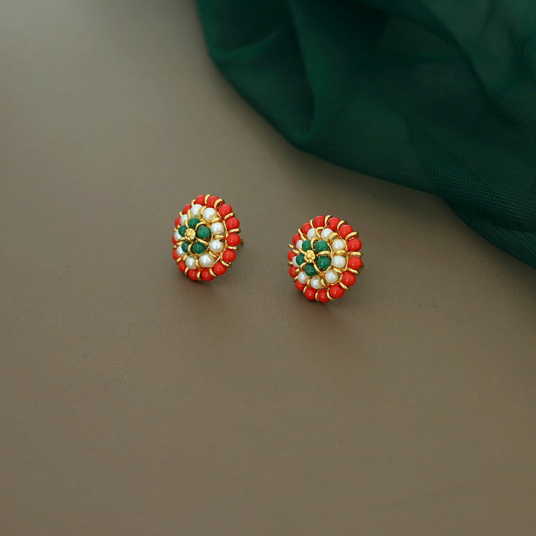 Trinaya Flower Beaded Pearl Earring