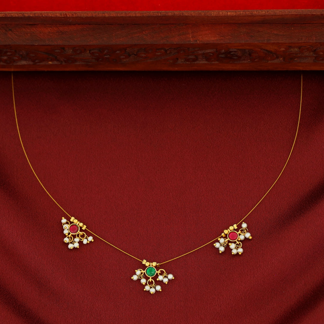 Vihara 3 Mini Circle Glossy Stone Pearl String Neckpiece