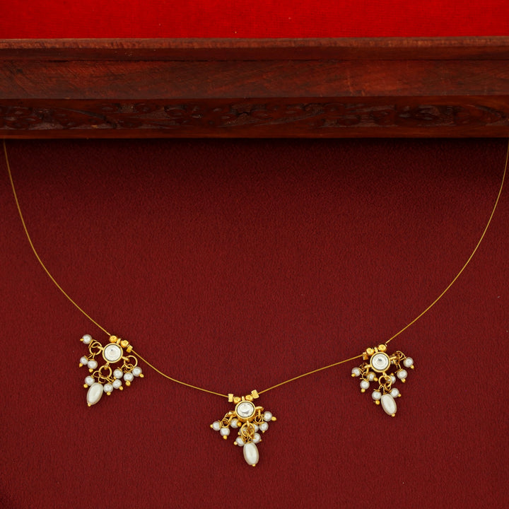 Vihara 3 Mini Circle Glossy Stone Pearl String Neckpiece