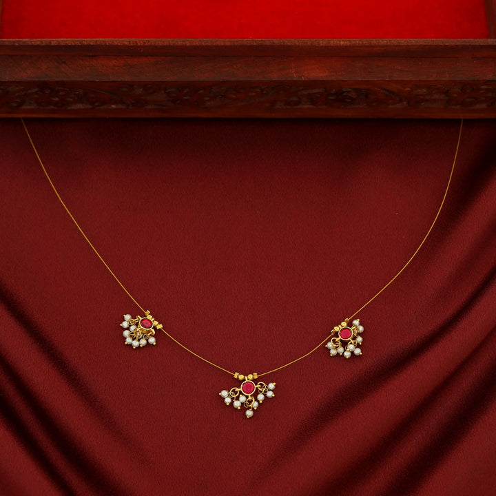 Vihara 3 Mini Circle Glossy Stone Pearl String Neckpiece