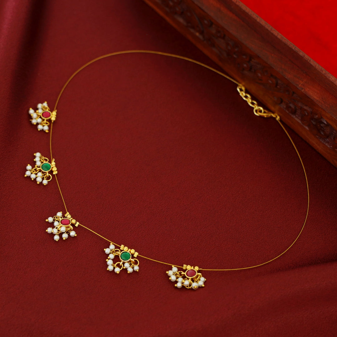 Vihara 5 Mini Glossy Stone Pearl String Neckpiece