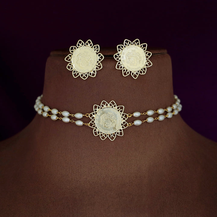 Two Layer Pearl Flower Coin Choker With Earring