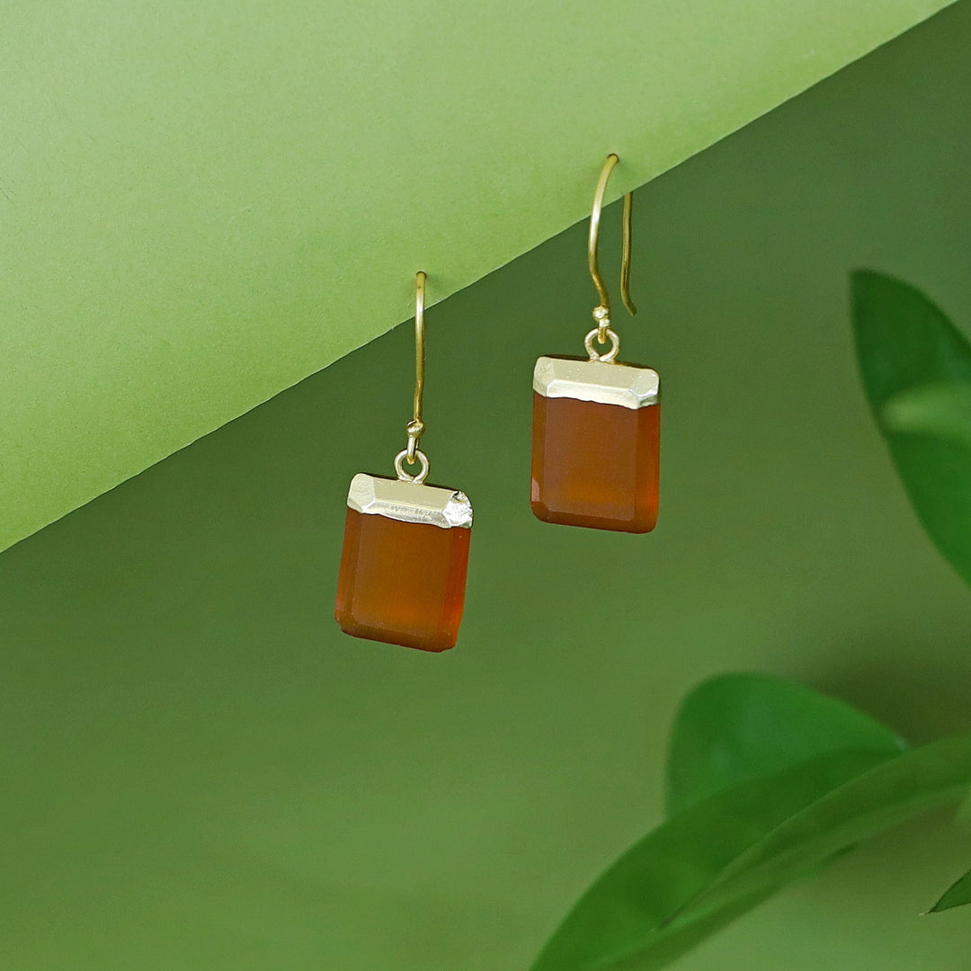 Shrutika Golden Rectangle Glossy Drop