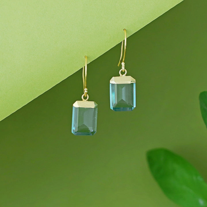 Shrutika Golden Rectangle Glossy Drop