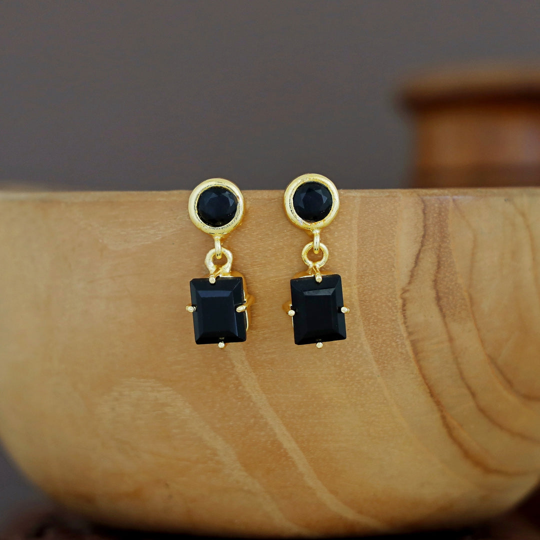 Lydia Glossy Circle Claw Rectangle Earring