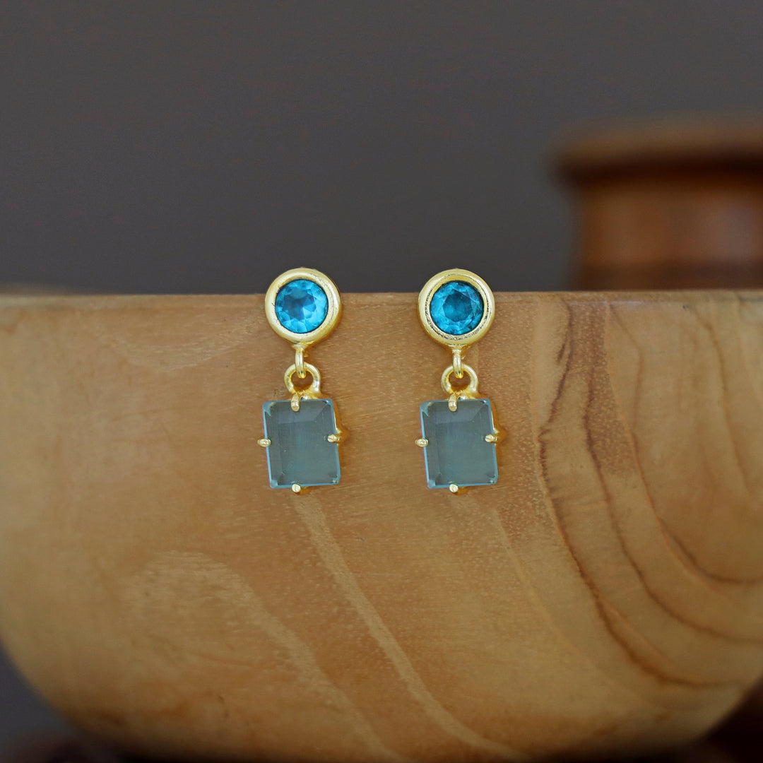 Lydia Glossy Circle Claw Rectangle Earring