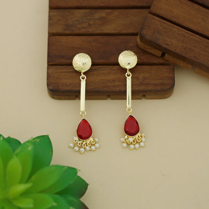 Golden Circle Pendulum Drop Glossy Stone Pearl Earring