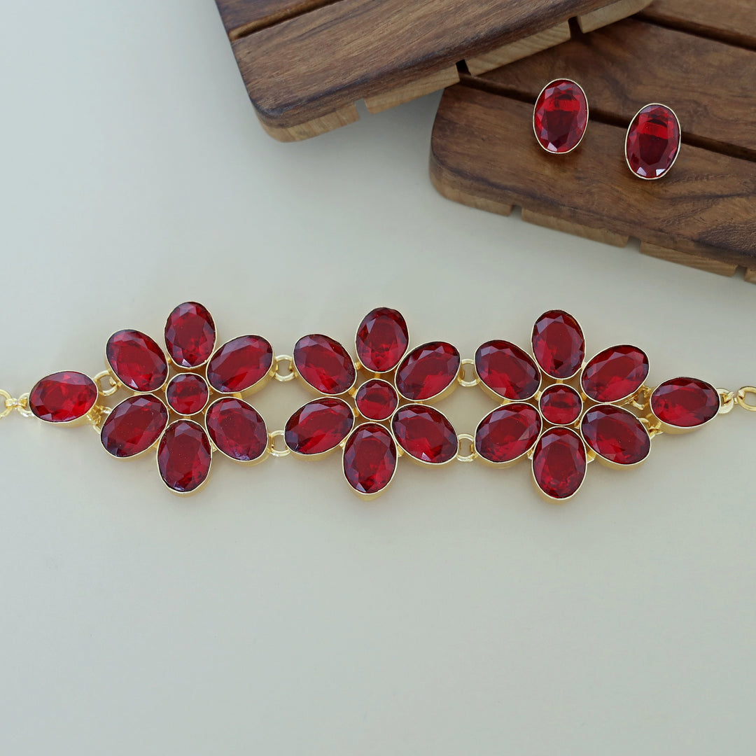 Kirsten Glossy Flower Choker With Stud