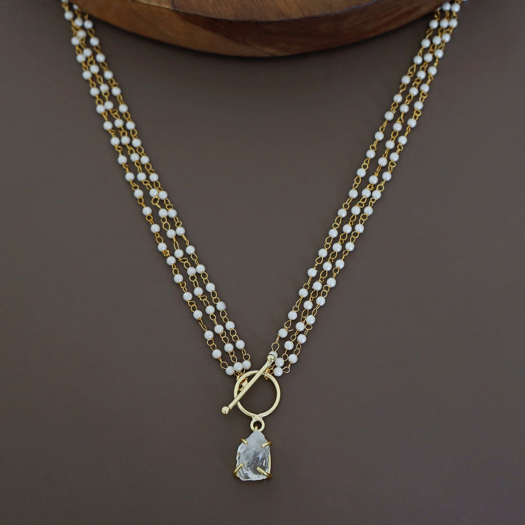 Carly Ring Raw Stone Pearl Neckpiece
