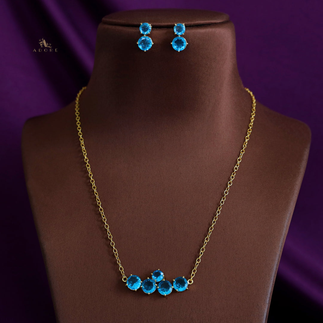 Penta Glossy Golden Neckpiece with Earring