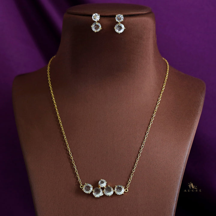Penta Glossy Golden Neckpiece with Earring