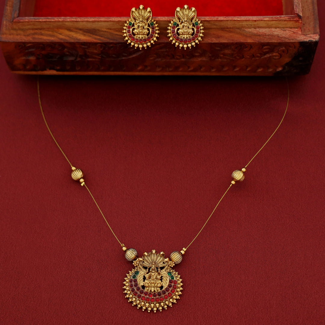 Naga Lakshmi Pendant String Neckpiece