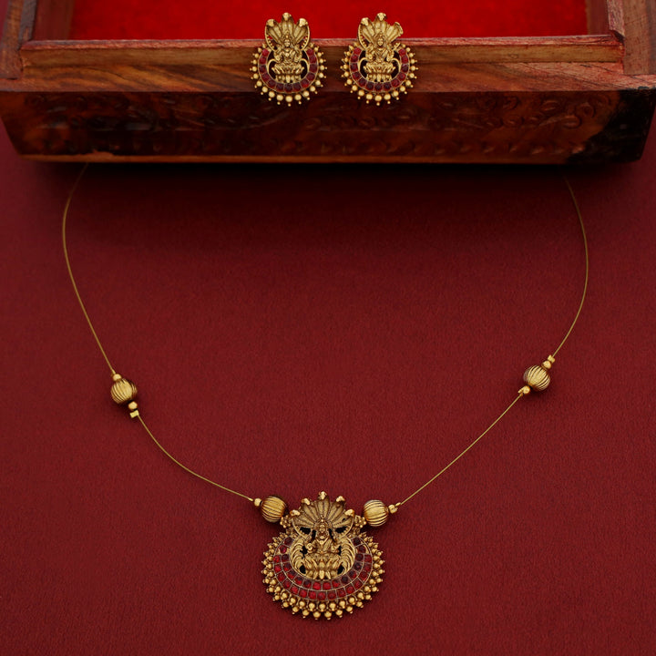 Naga Lakshmi Pendant String Neckpiece