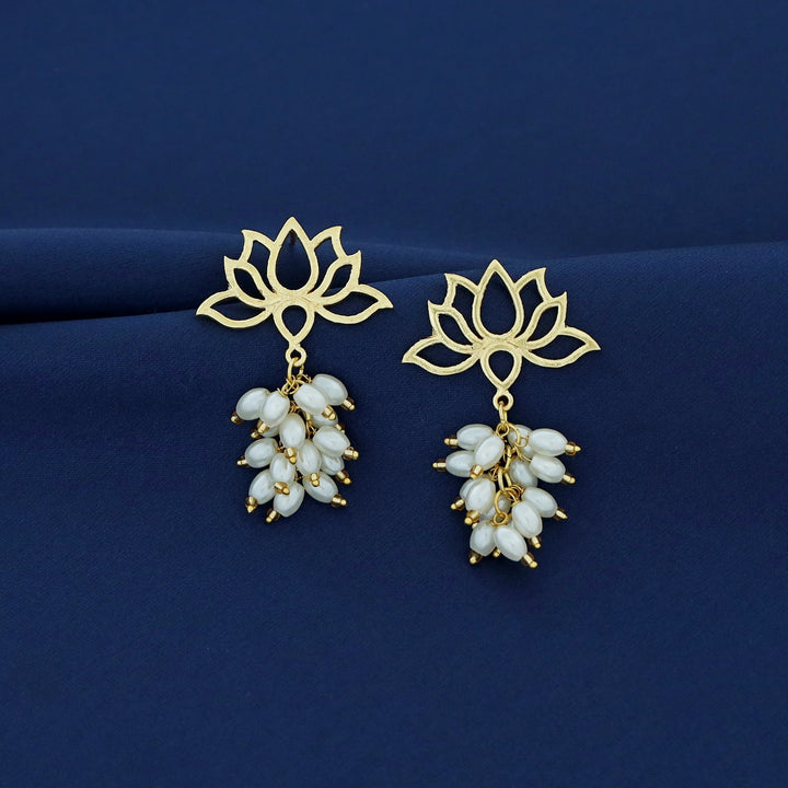 Golden Lotus Bunch Pearl Earring