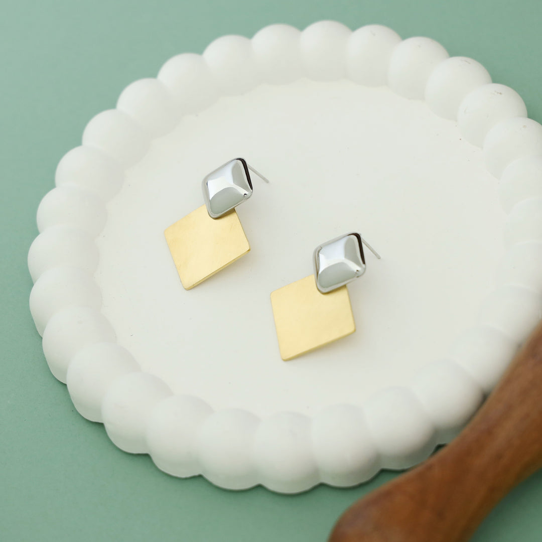 Ayzu Dual Tone Daimond Earring