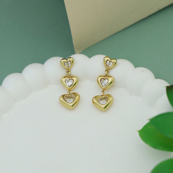 Roberta Tri Heart Glossy Stone Earring