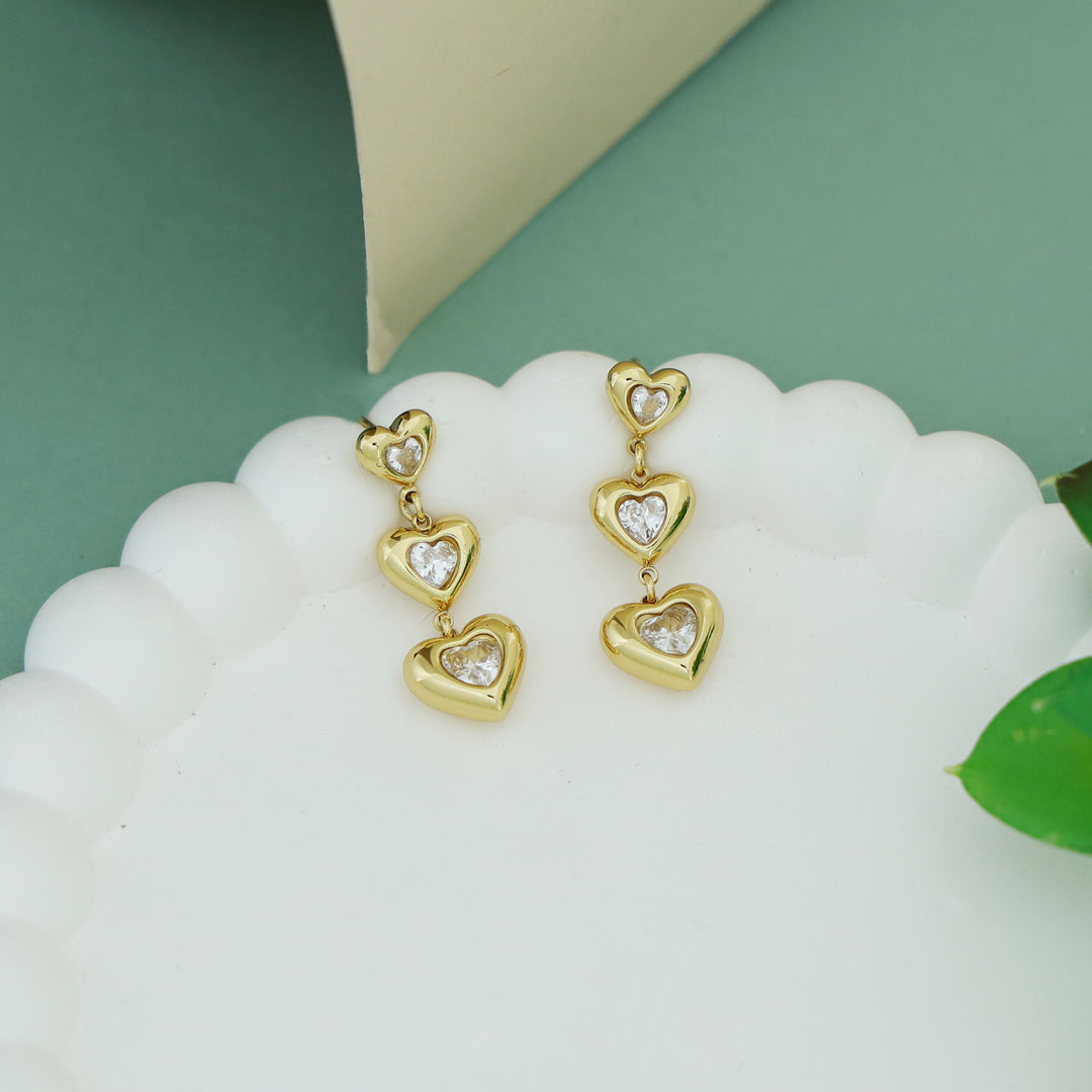 Roberta Tri Heart Glossy Stone Earring