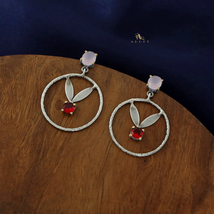 Metilda 2 Leafy Glossy Hoop Earring