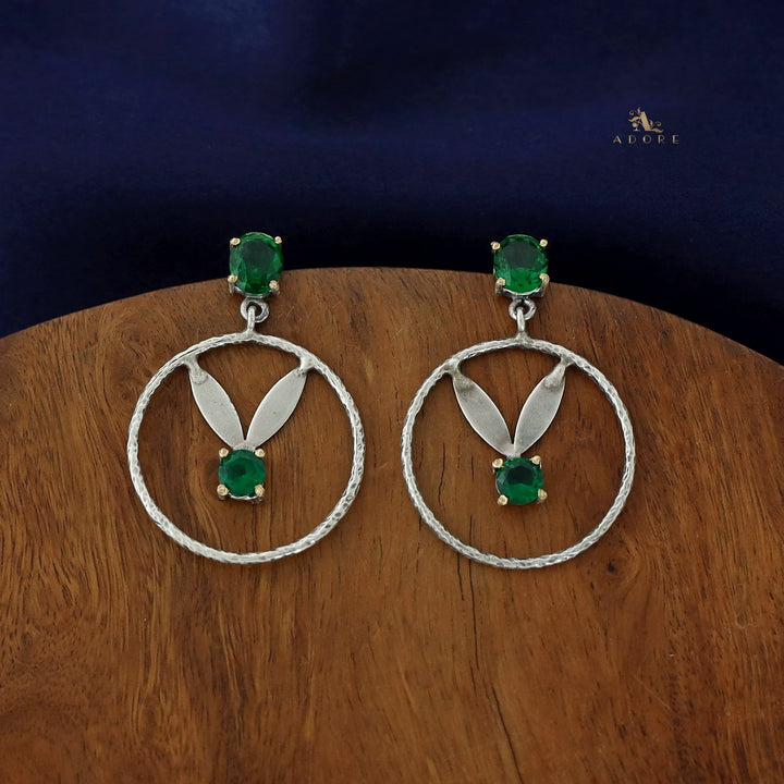 Metilda 2 Leafy Glossy Hoop Earring