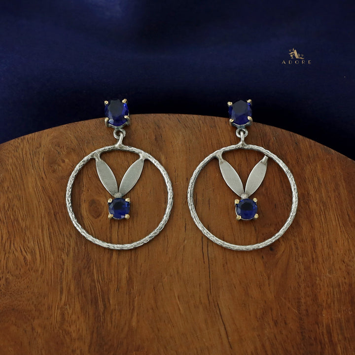 Metilda 2 Leafy Glossy Hoop Earring