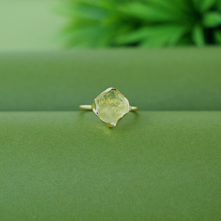 Candidus Raw Stone Rings