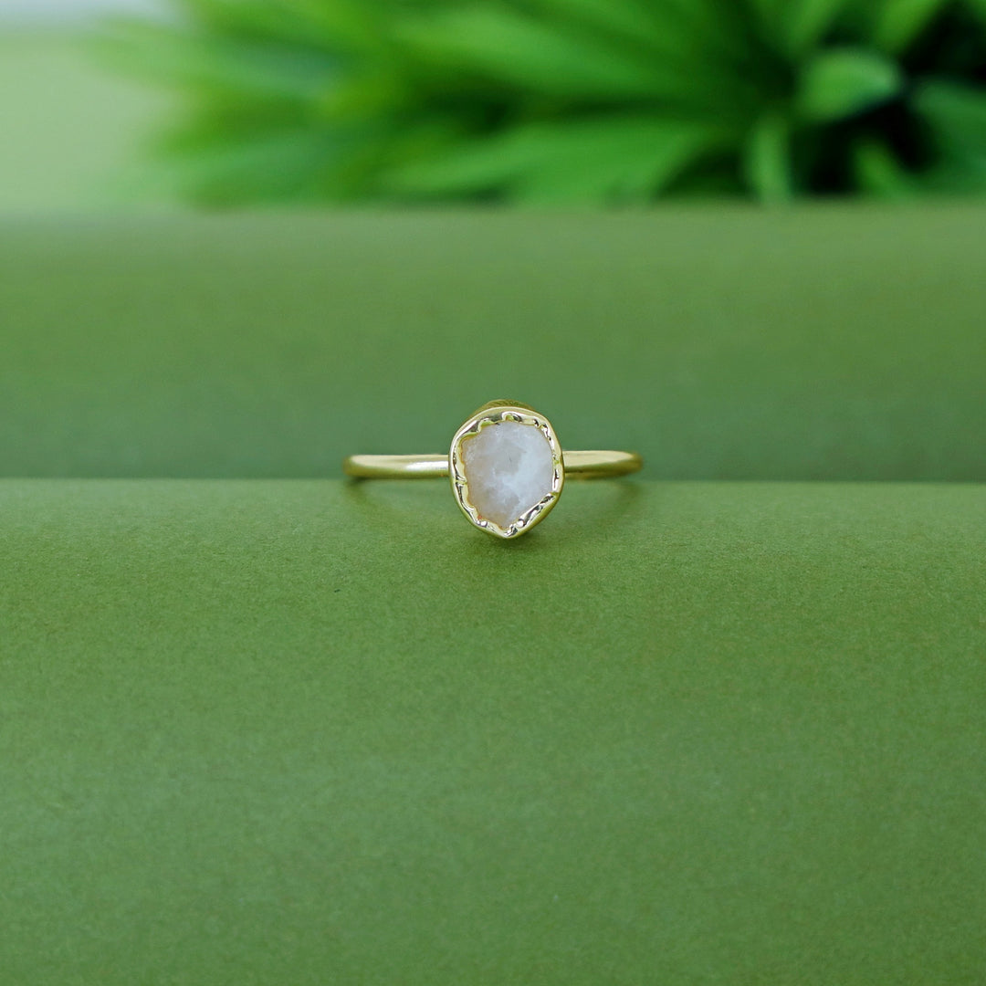 Candidus Raw Stone Rings