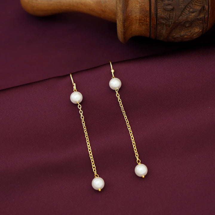 Safiya Dual Pearl Long Golden Chain Drop