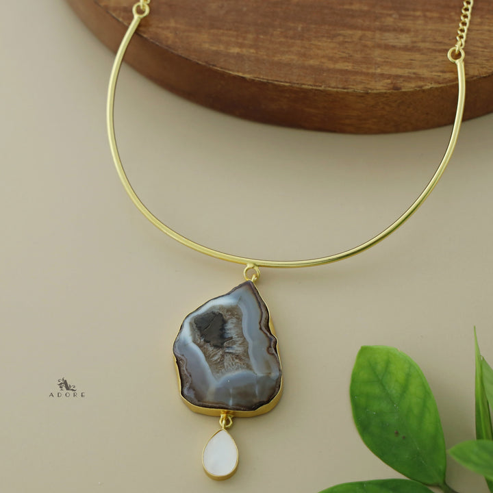 Golden Neck Cuff With Agate + Mop Pendant