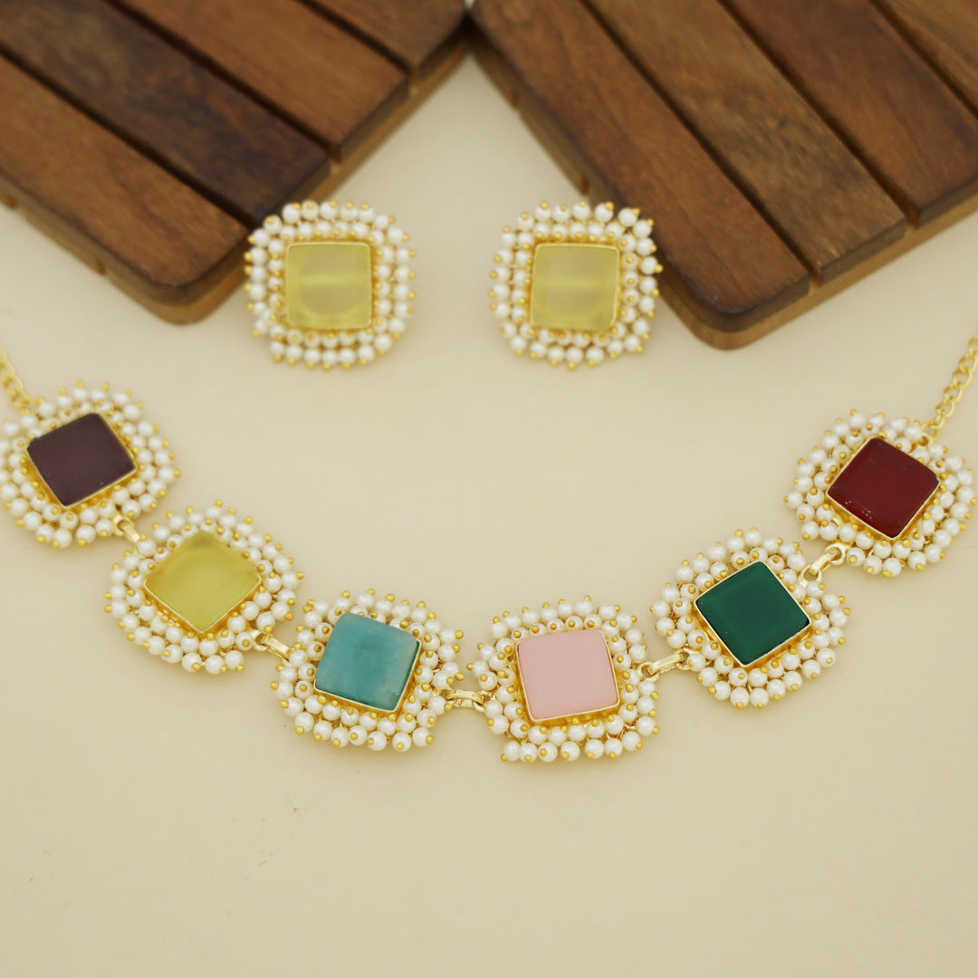 Full Pearl Square Choker With Earring