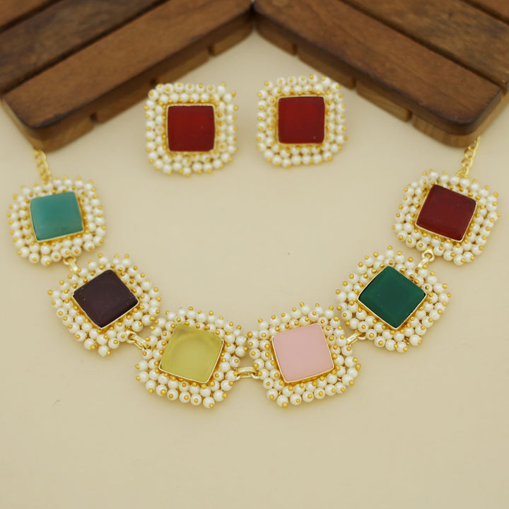 Full Pearl Square Choker With Earring