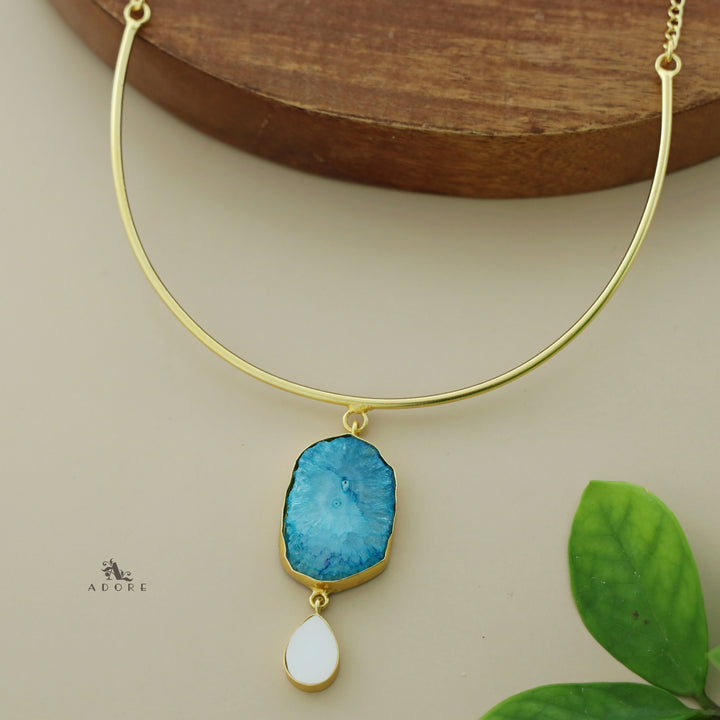Golden Neck Cuff With Agate + Mop Pendant