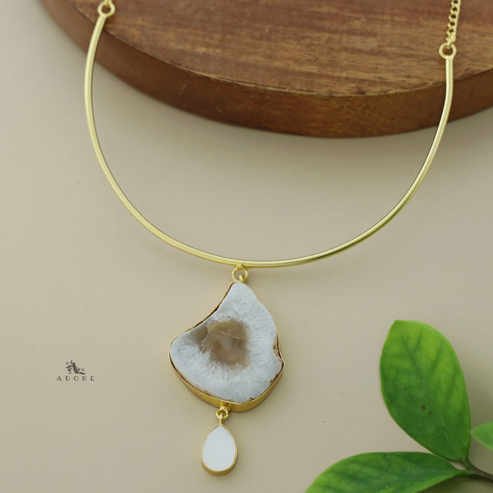 Golden Neck Cuff With Agate + Mop Pendant
