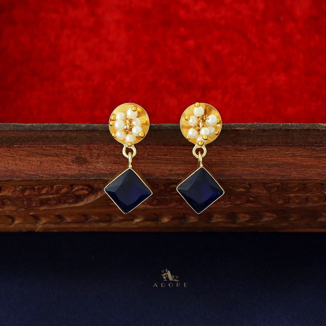 Golden Coin + Glossy Diamond Pearl Cluster Earring