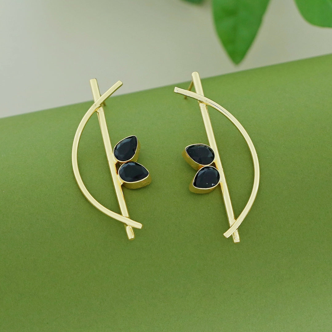 Hitha Golden Stick Curvy Glossy Earring