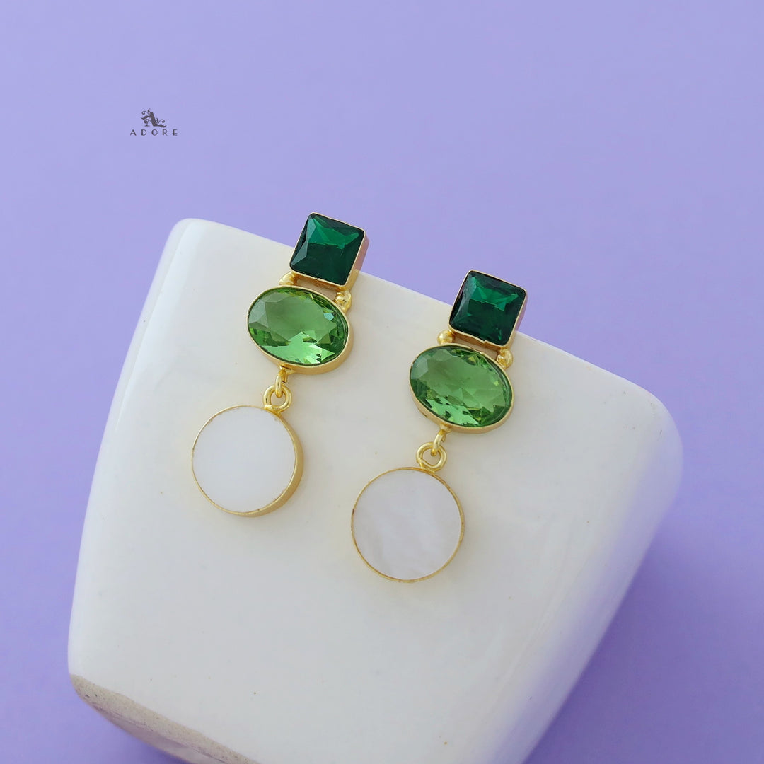 Glossy Square And Oval MOP Earring