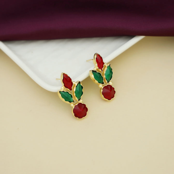 Caral Tri Leafy Glossy Earring