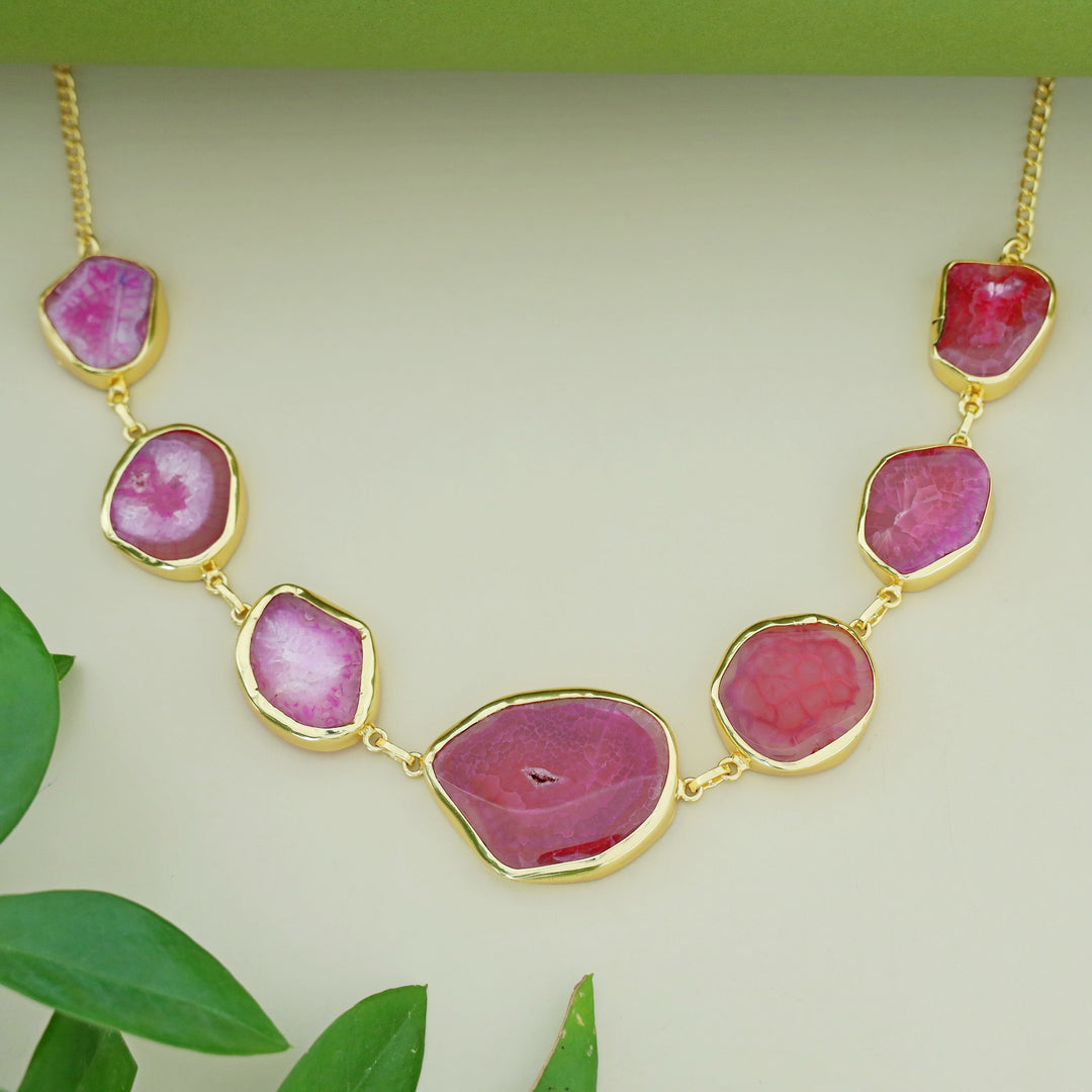 Nishka Agate Neckpiece