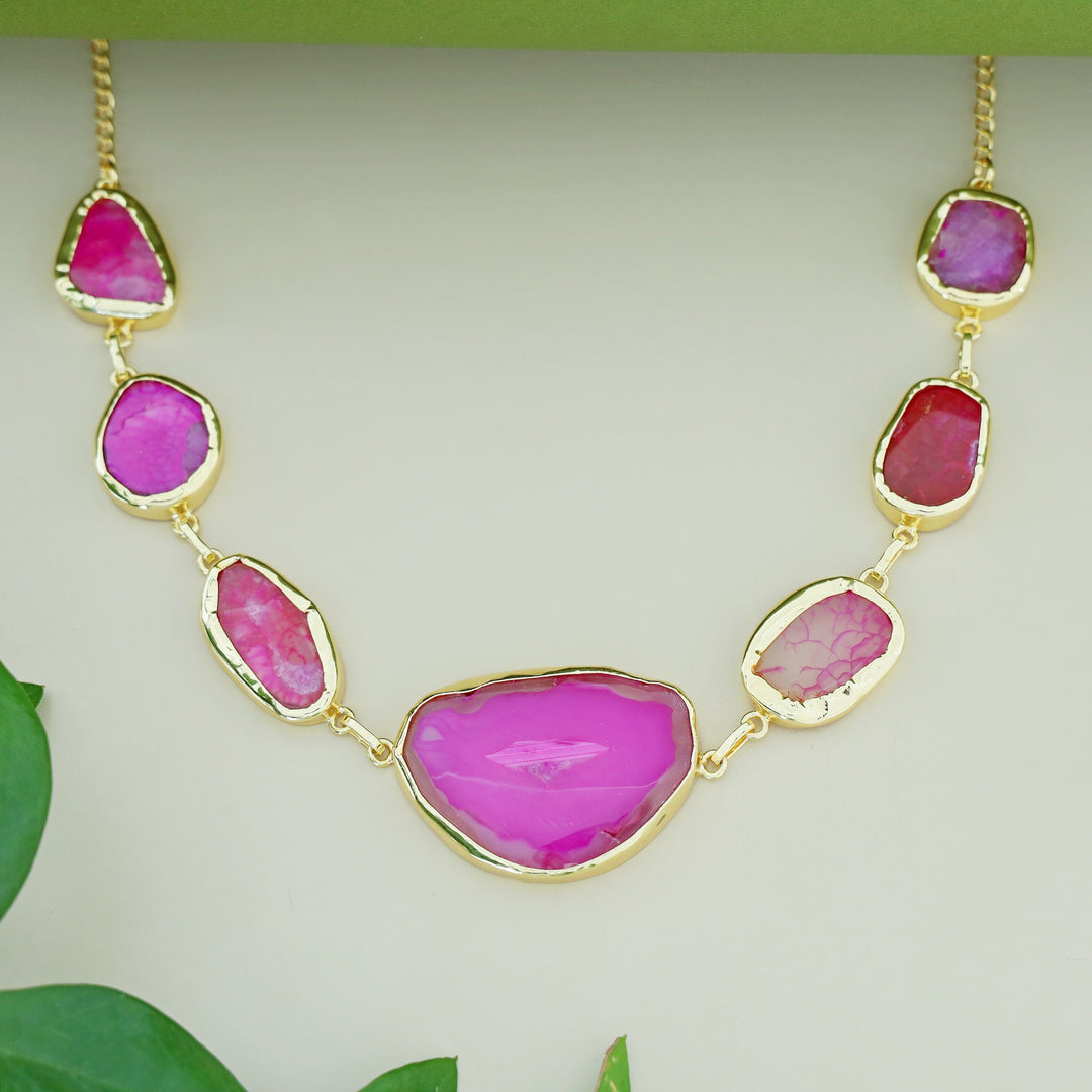 Nishka Agate Neckpiece