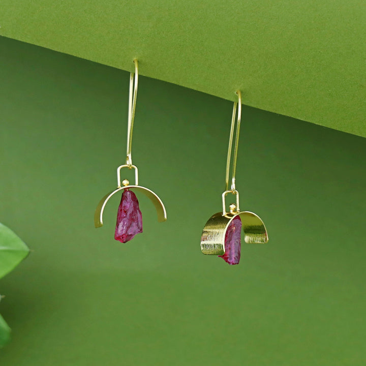 Alba Arch Dyed Stone Drop