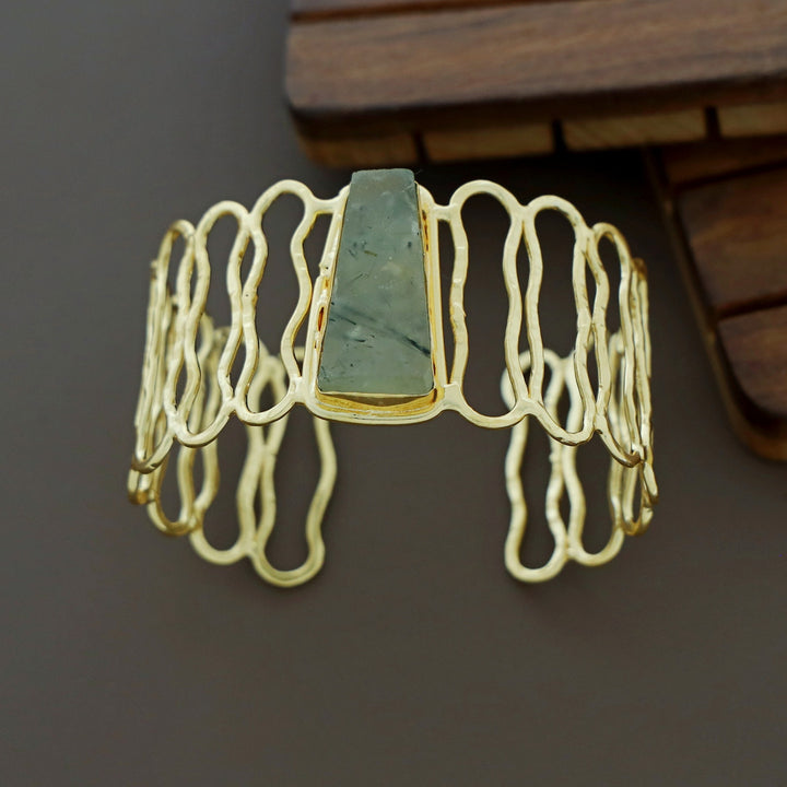 Omisha Golden Hammered Raw Stone Bangle