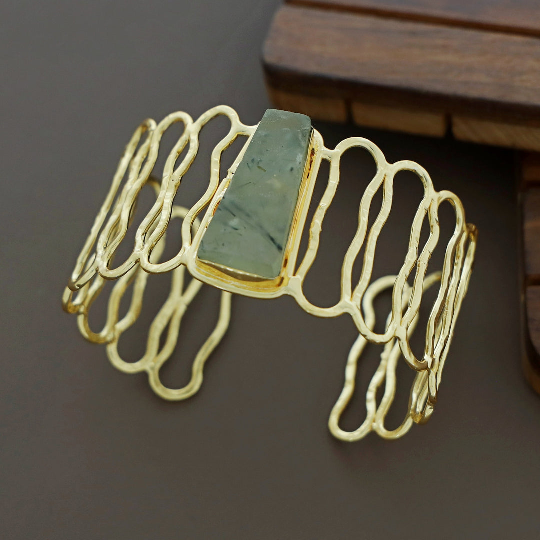 Omisha Golden Hammered Raw Stone Bangle