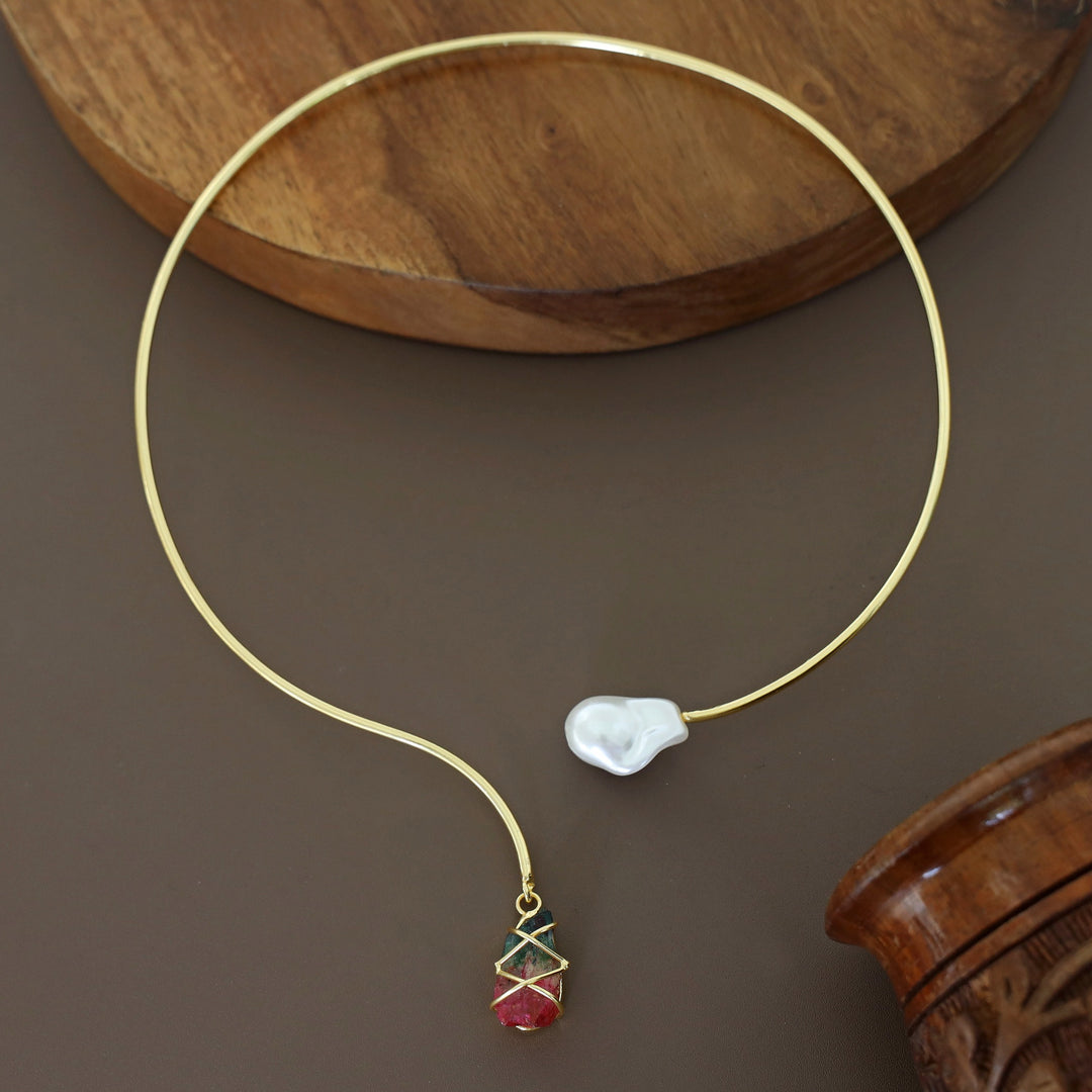 Fiya Golden Dyed + Baroque Neck Cuff
