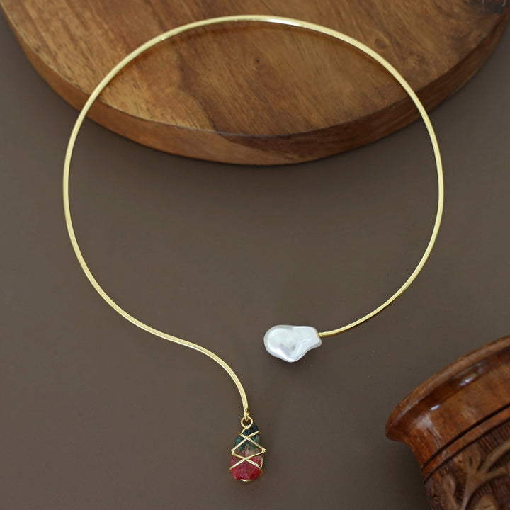 Fiya Golden Dyed + Baroque Neck Cuff