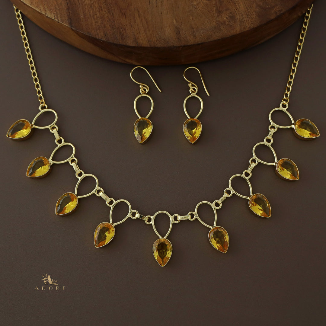 Adorn Drop Glossy Neckpiece With Drop Earrings