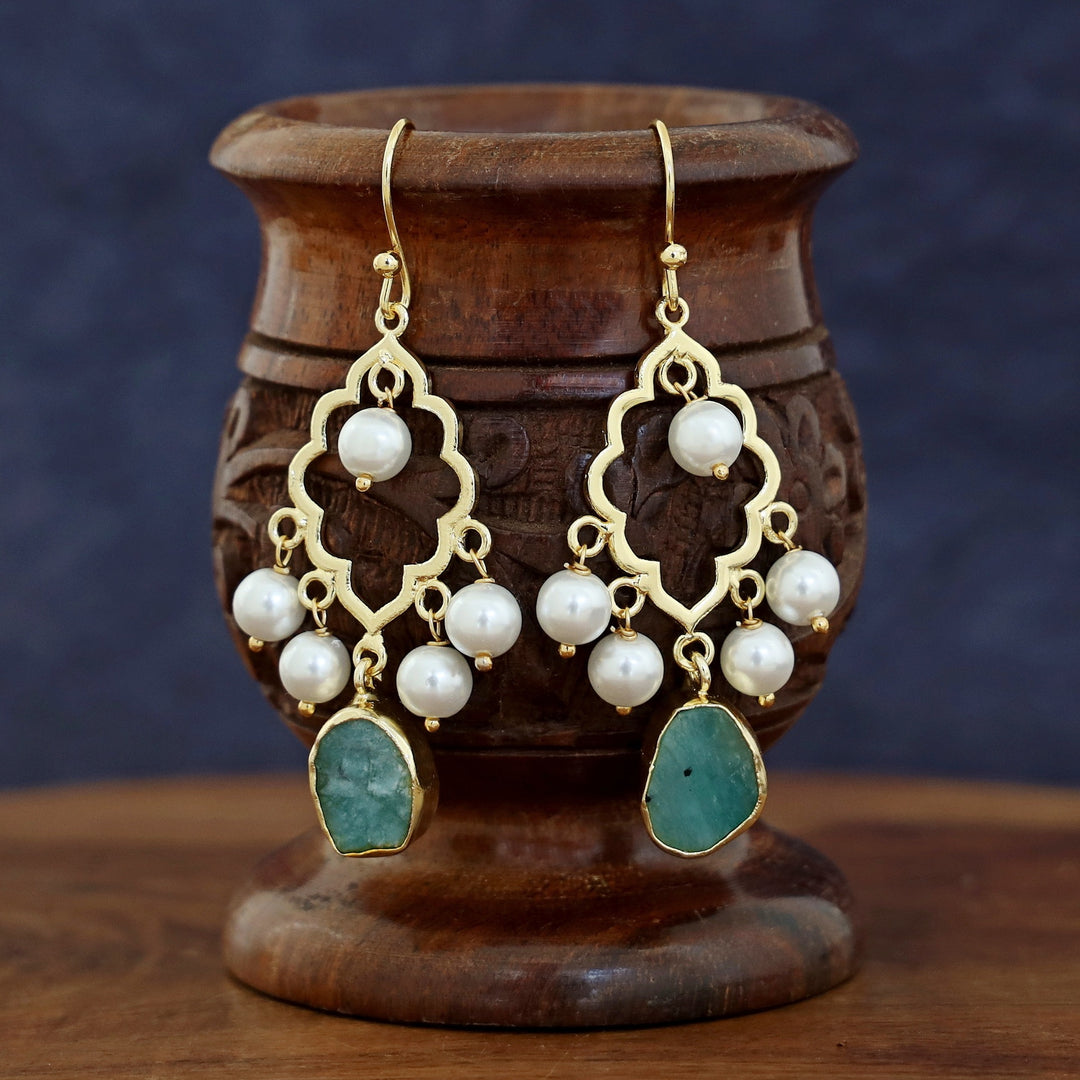 Naurin Hanging Pearl Raw Stone Drop