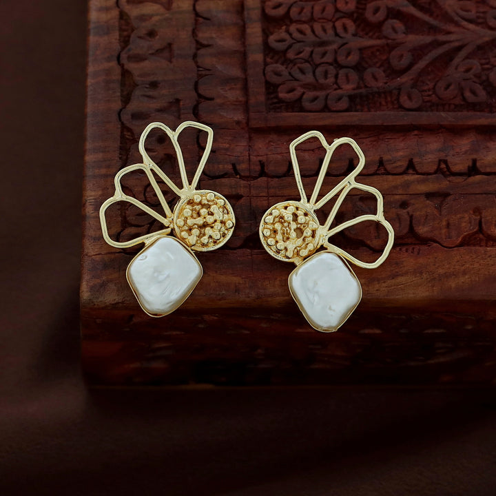 Sena Golden Half Floral Baroque Earring