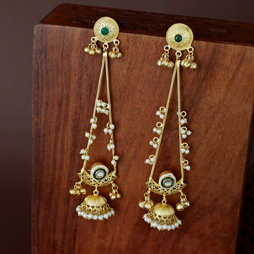 Baisakhi Ghunguroo Pearl Kashmiri Hanging Jhumka