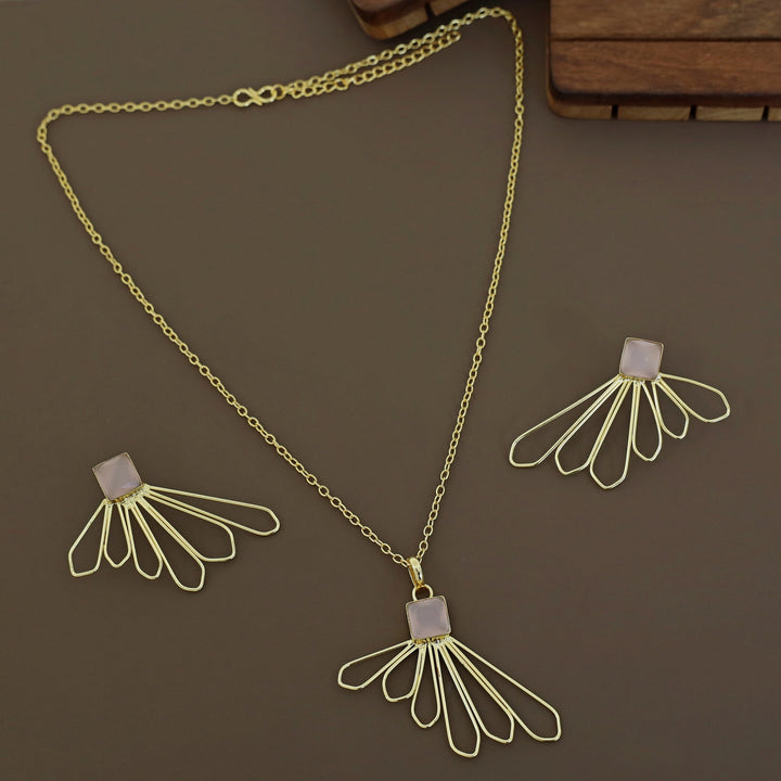 Golden 6 Petal Glossy Stone Neckpiece With Earring
