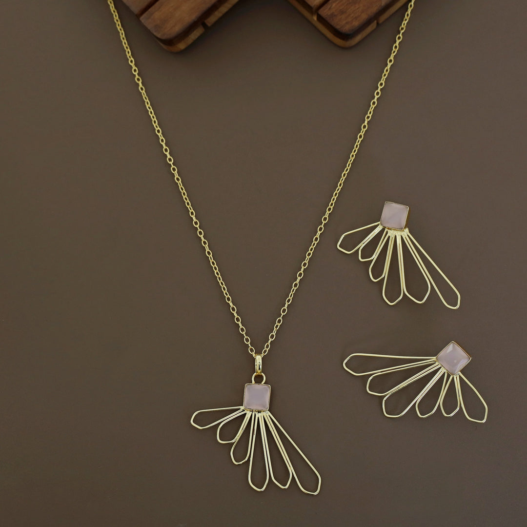 Golden 6 Petal Glossy Stone Neckpiece With Earring